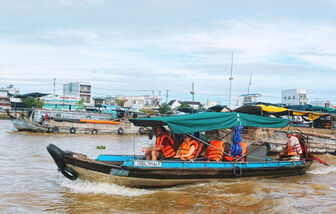 ទី​ក្រុង​កឹង​ធើ ទទួល​ភ្ញៀវ​ទេស​ចរ​ប្រ​មាណ ៣៥៣​.២៥០ លើក​នាក់​ក្នុង​ឱ​កាស​ឈប់​សម្រាក​បុណ្យ​ជាតិ ២ ខែ​កញ្ញា​