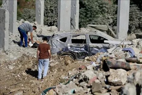 Israel cảnh báo sơ tán khẩn cấp trước không kích Hezbollah ở Lebanon