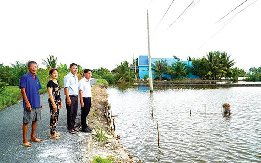 Mở lối sinh kế bền vững cho người dân vùng hạn, mặn