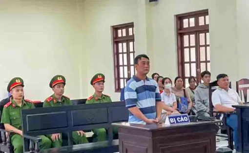 Gây tai nạn do không giảm tốc độ nhường đường, bị phạt tù 1 năm án treo