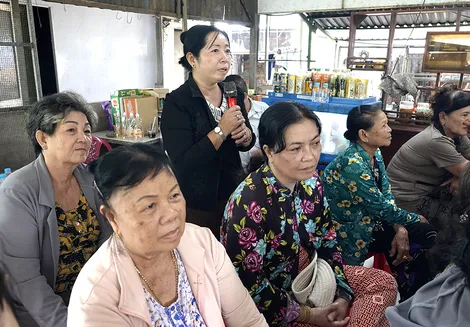 Lắng nghe ý kiến, quan tâm giải quyết nguyện vọng chính đáng của nhân dân