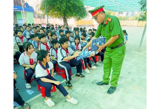 Đa dạng trong tuyên truyền, nâng cao ý thức tuân thủ pháp luật của người dân
