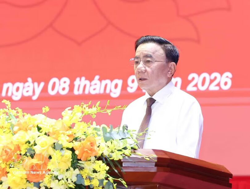 Key Party leader attends opening of national politics academy’s new academic year