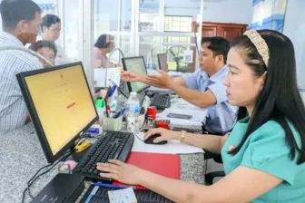 Giải quyết dứt điểm việc thừa số lượng cấp phó phòng ngay trong tháng 9-2026