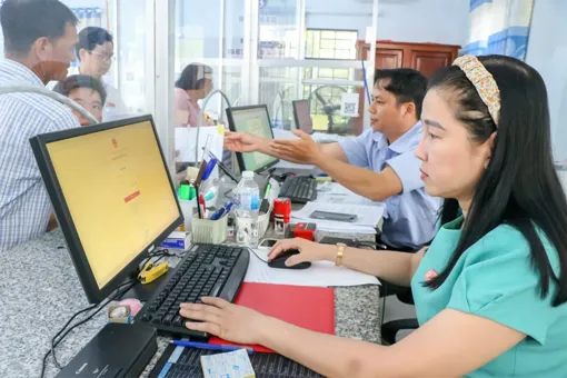 Giải quyết dứt điểm việc thừa số lượng cấp phó phòng ngay trong tháng 9-2026