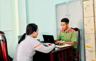 រក្សា​សន្តិ​សុខ​សណ្តាប់​ធ្នាប់​នៅ​លើ​បណ្តា​ញអ៊ិនធឺ​ណិត​