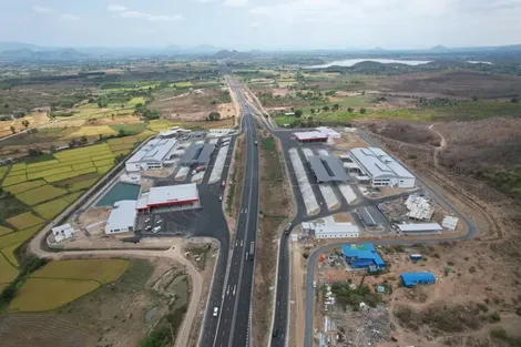 Không để tái diễn chậm tiến độ các trạm dừng nghỉ trên cao tốc Bắc-Nam