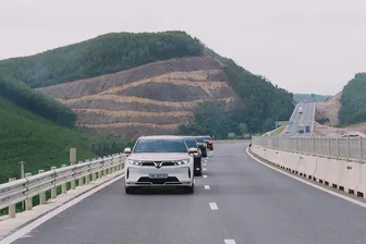Từng nhiều lần bỏ kế hoạch đi xa, chủ xe điện VinFast thay đổi suy nghĩ sau hành trình 1.800 km