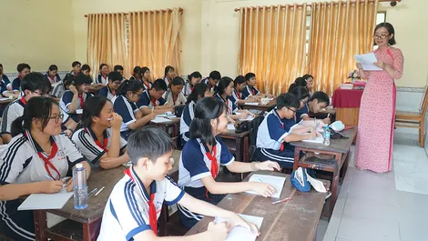 Ổn định tổ chức, nâng cao chất lượng dạy và học
