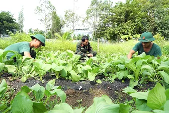 Trung đoàn 932 khẳng định vị thế đơn vị vững mạnh toàn diện “mẫu mực, tiêu biểu”