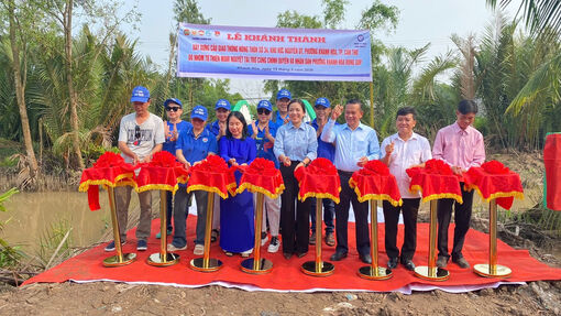 សង្កាត់ខាញ់ហ្វា ចាត់តាំងពិធីសម្ពោធស្ពាន មិញង្វៀក លេខ ៣៤