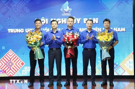 Đồng chí Nguyễn Kim Quy giữ chức Chủ tịch Hội Liên hiệp Thanh niên Việt Nam