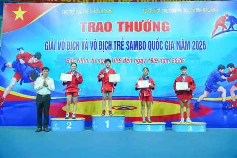 Cần Thơ đoạt 4 huy chương Giải Sambo quốc gia