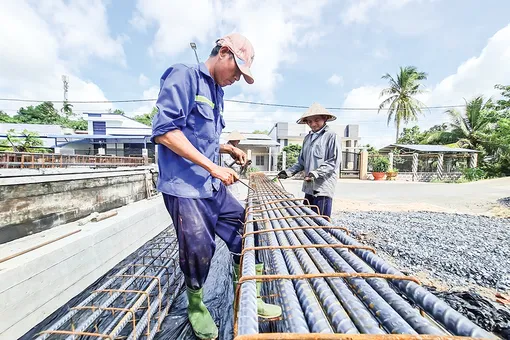 Đẩy nhanh tiến độ thi công và giải ngân vốn đầu tư công