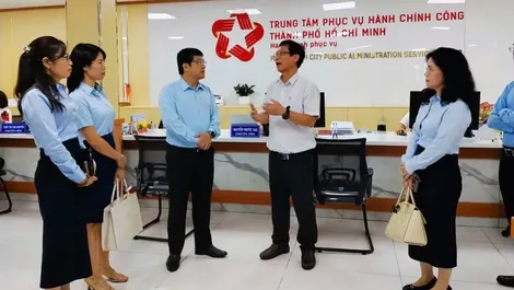 Tuyến phòng thủ trước nguy cơ suy thoái