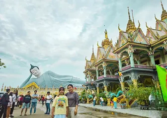 Tổ chức các hoạt động mừng Lễ Sene Dolta trang trọng, phù hợp với bản sắc văn hóa của đồng bào Khmer