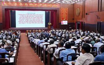 ទី​ក្រុង​កឹង​ធើ​ លើក​កម្ពស់​ការ​យល់​ដឹង​ ពង្រីក​តួ​នា​ទី​ “ស្ពាន​តភ្ជាប់​” របស់​អ្នក​មាន​ប្រិយ​ភាព​