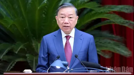 Tiếp tục thực hiện cập nhật về định hướng lãnh đạo phát triển đất nước trong 100 năm tiếp theo