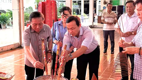 Nghệ sĩ, nghệ nhân Cần Thơ tri ân Tổ nghiệp