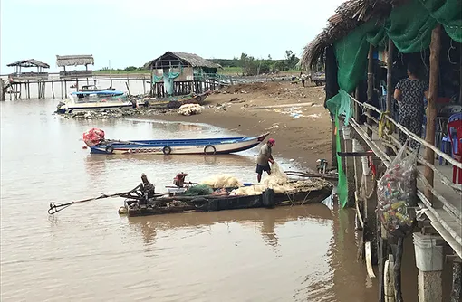 Ngăn chặn khai thác thủy sản kiểu “tận diệt”