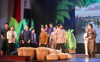 Nhiều cảm xúc với “Tiếng hò Sông Hậu”