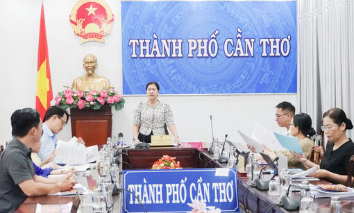 ទិវា​វប្ប​ធម៌​វៀត​ណាម​និង​ពិ​ធី​បុណ្យ​អក​អំ​បុក​ - ប្រ​ណាំង​ទូក​ ង នឹង​បាន​ចាត់​តាំង​ឡើង​ដោយ​ទ្រង់​ទ្រាយ​ធំ​ ដិត​ដាម​ដោយ​អត្ត​សញ្ញា​ណ​