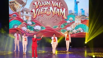 “Khúc hát mùa Thu” mở màn chương trình nghệ thuật định kỳ tại Cần Thơ