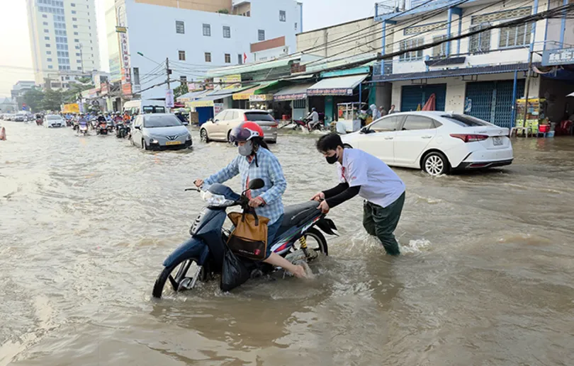 Triều cường rằm tháng 8 đạt mức 2m, tương đương báo động III
