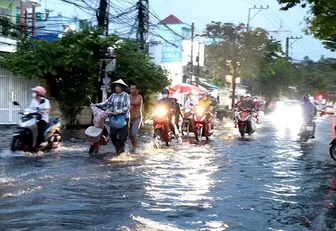 Mưa dông gia tăng từ Huế đến Nam Bộ, cảnh báo lốc sét nguy hiểm