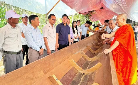 Các chùa chuẩn bị sớm cho hội đua ghe Ngo truyền thống