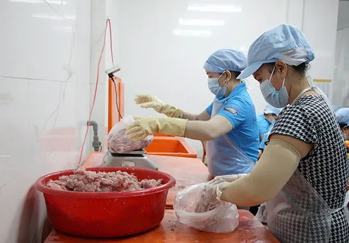 Đồng hành cùng phụ nữ phát triển kinh tế