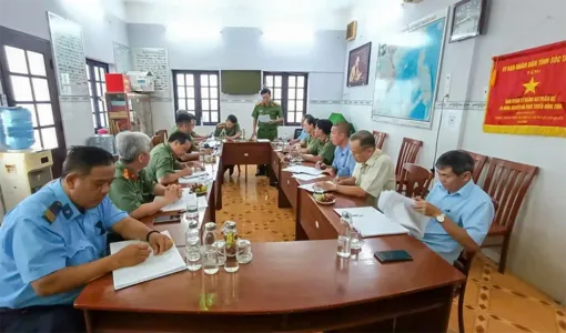 Kiểm tra công tác phòng, chống khủng bố tại Cảng cá Trần Đề