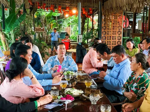 Gỡ khó cho hoạt động du lịch cồn Sơn