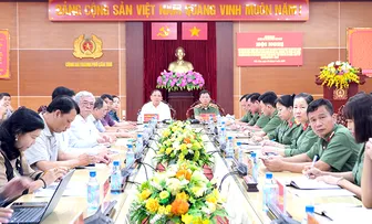Sơ kết toàn quốc 5 năm về xây dựng cơ quan, đơn vị đạt tiêu chuẩn “An toàn về an ninh, trật tự" Sơ kết toàn quốc 5 năm về xây dựng cơ quan, đơn vị đạt tiêu chuẩn “An toàn về an ninh, trật tự