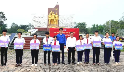 Khởi động “Hành trình sống đẹp”