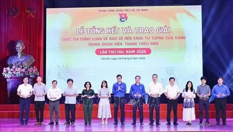 Trao giải Cuộc thi Chính luận bảo vệ tư tưởng của Đảng trong thanh niên