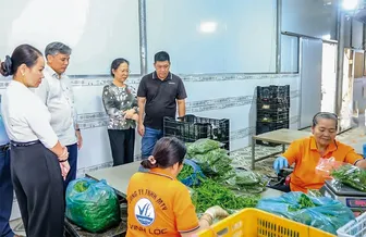 Đẩy mạnh cải cách hành chính, tạo môi trường kinh doanh thuận lợi