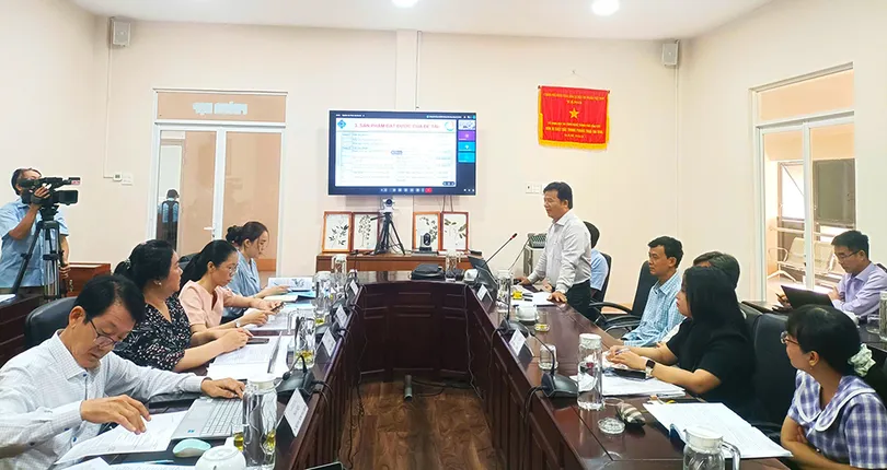 “Xây dựng cơ sở dữ liệu số về nguồn tài nguyên thực vật hữu ích trên địa bàn TP Cần Thơ”