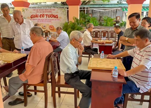 Câu lạc bộ Hưu trí TP Cần Thơ tổ chức giải cờ tướng