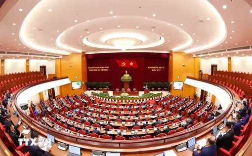 Thông cáo báo chí về ngày làm việc thứ nhất Hội nghị lần thứ tư Ban Chấp hành TW Đảng khóa XIV