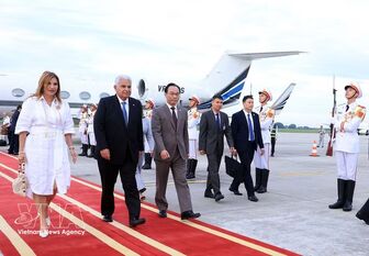 Panamanian President and spouse begin official visit to Vietnam