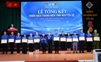 Tiếp tục đổi mới hoạt động tình nguyện theo hướng sát cơ sở, thiết thực, bền vững