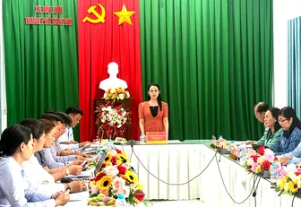 Khảo sát tình hình thực hiện chính sách bảo hiểm y tế và dân số tại xã Hỏa Lựu