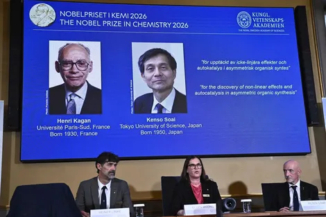 Nobel Hóa học 2026: Lời giải cho bí ẩn hóa học tồn tại hơn một thế kỷ