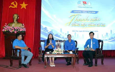 Hơn 200 bạn trẻ tham gia tọa đàm “Thanh niên sống đẹp, sống có ích”