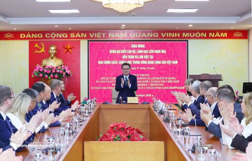 Vietnam, Russia share experience in human resource training