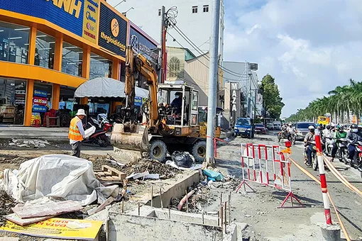Đẩy nhanh tiến độ thực hiện và giải ngân vốn đầu tư công