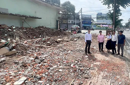 Quyết tâm hoàn thành công tác giải phóng mặt bằng nút giao số 1 trong tháng 10