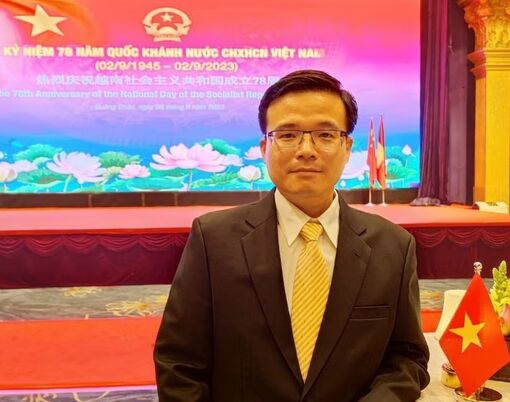 Vietnamese intellectuals in China pin high hopes on NA President’s visit