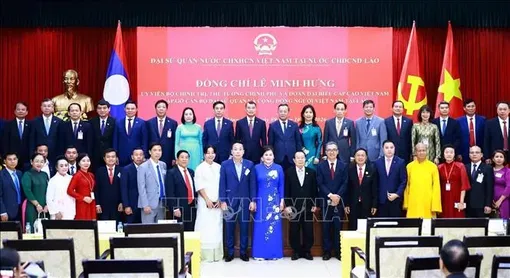 Thủ tướng Lê Minh Hưng: Quan hệ đặc biệt Việt Nam - Lào “được nuôi dưỡng từ nhân dân”